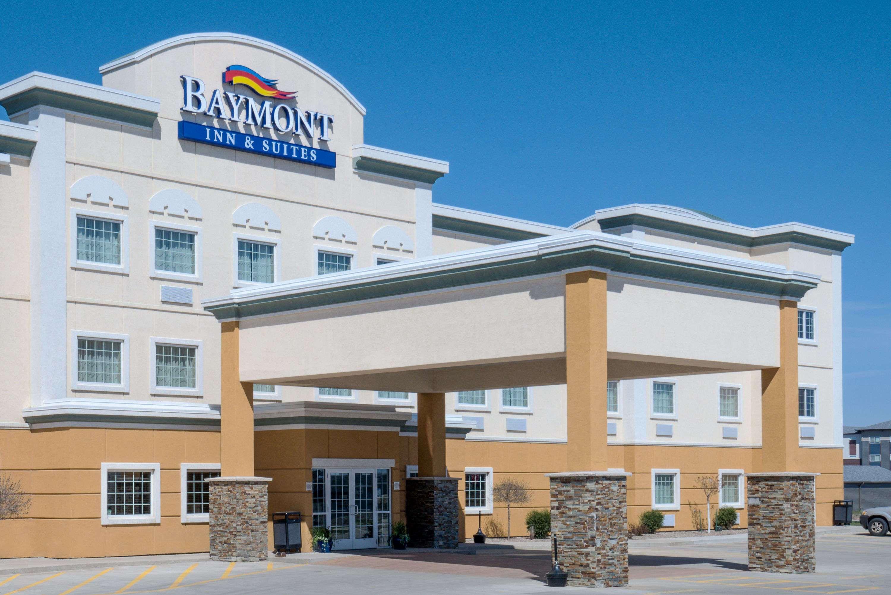 Hotel Baymont By Wyndham Minot Exteriér fotografie